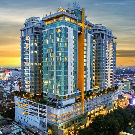 Cambridge Hotel Медан Екстер'єр фото