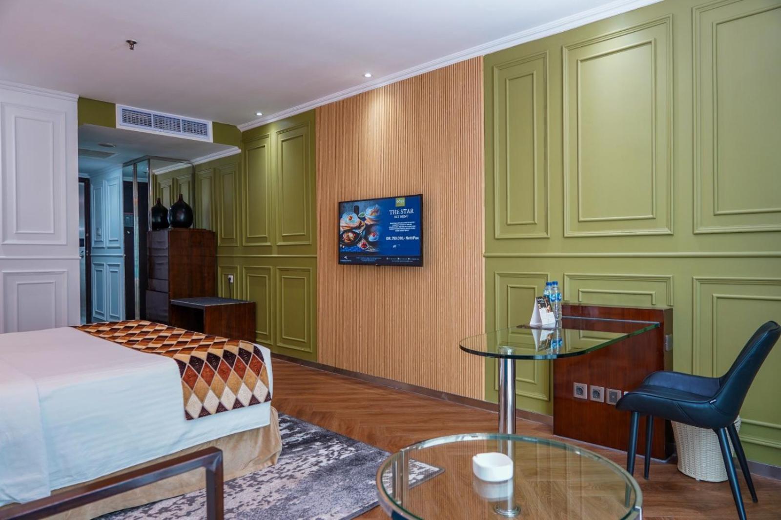 Cambridge Hotel Медан Екстер'єр фото