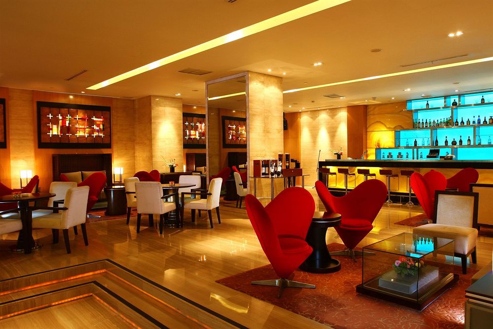 Cambridge Hotel Медан Екстер'єр фото
